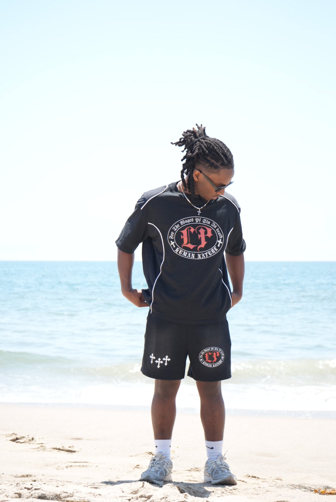 "HUMAN NATURE SHORTS" (Sun Fade Raw Edge)